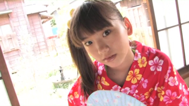 moecco vol.87 可憐スクール少女