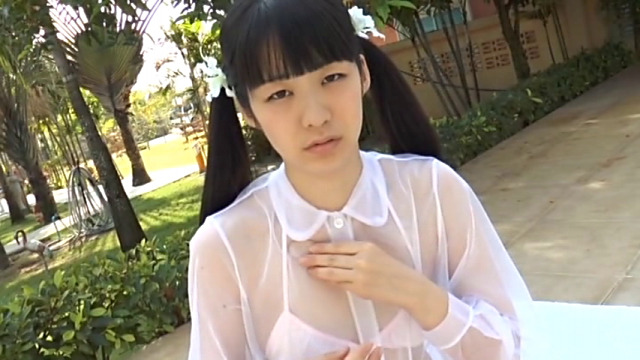 プリティ きゅんきゅん　ベージュのビキニでオイルマッサージはドキドキ感MAX！