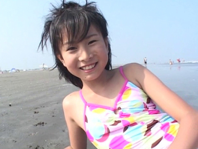 桃瀬なつみイメージ グラマラス