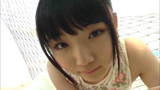 和泉ひよりセクシーなプロポーションに夏の恋